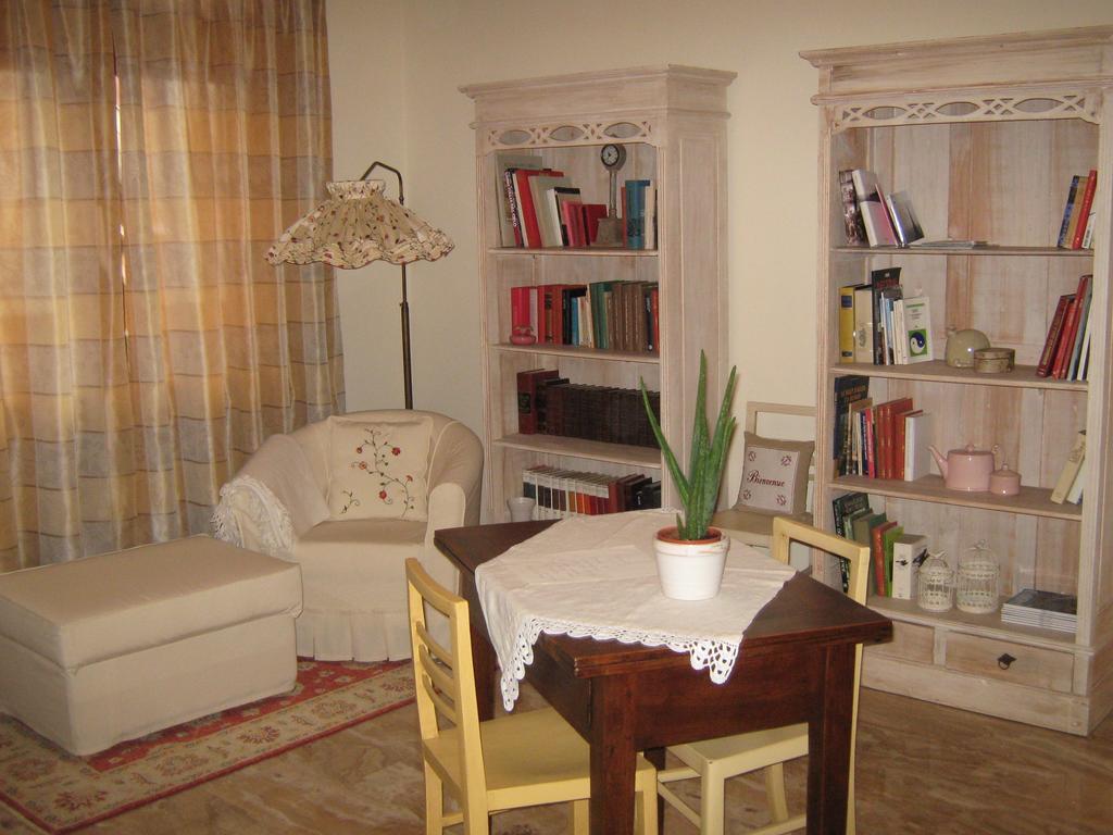 B&B Ristorante Del Monte Colleretto Giacosa Chambre photo